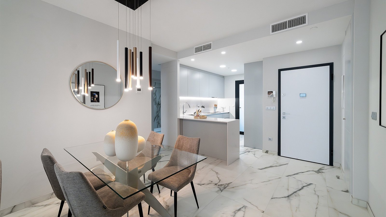 <p>Apartment with terrace provided with 2 Bedrooms and 2 Bathrooms, communal swimming pool and optional parking place. </p><p>The development will ...