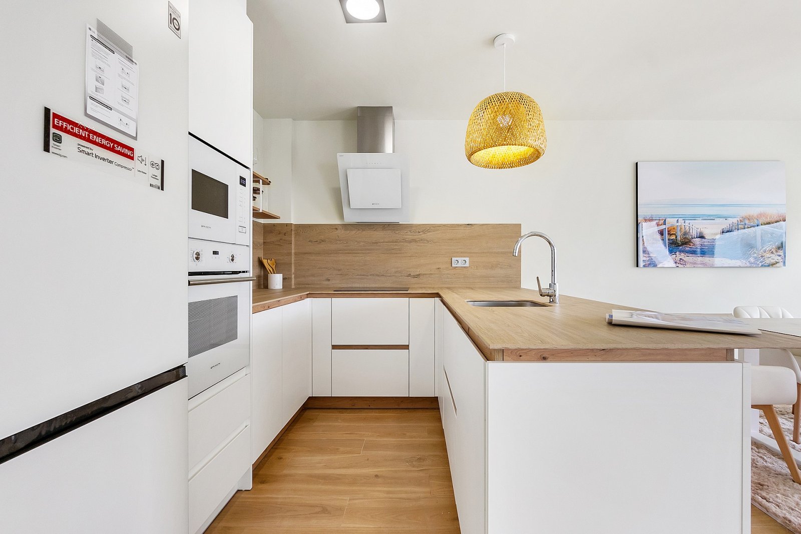 <p>Villa provided with 3 Bedrooms and 2 Bathrooms, private swimming pool and parking space on own plot. </p><p>These luxury villas are built on a h...