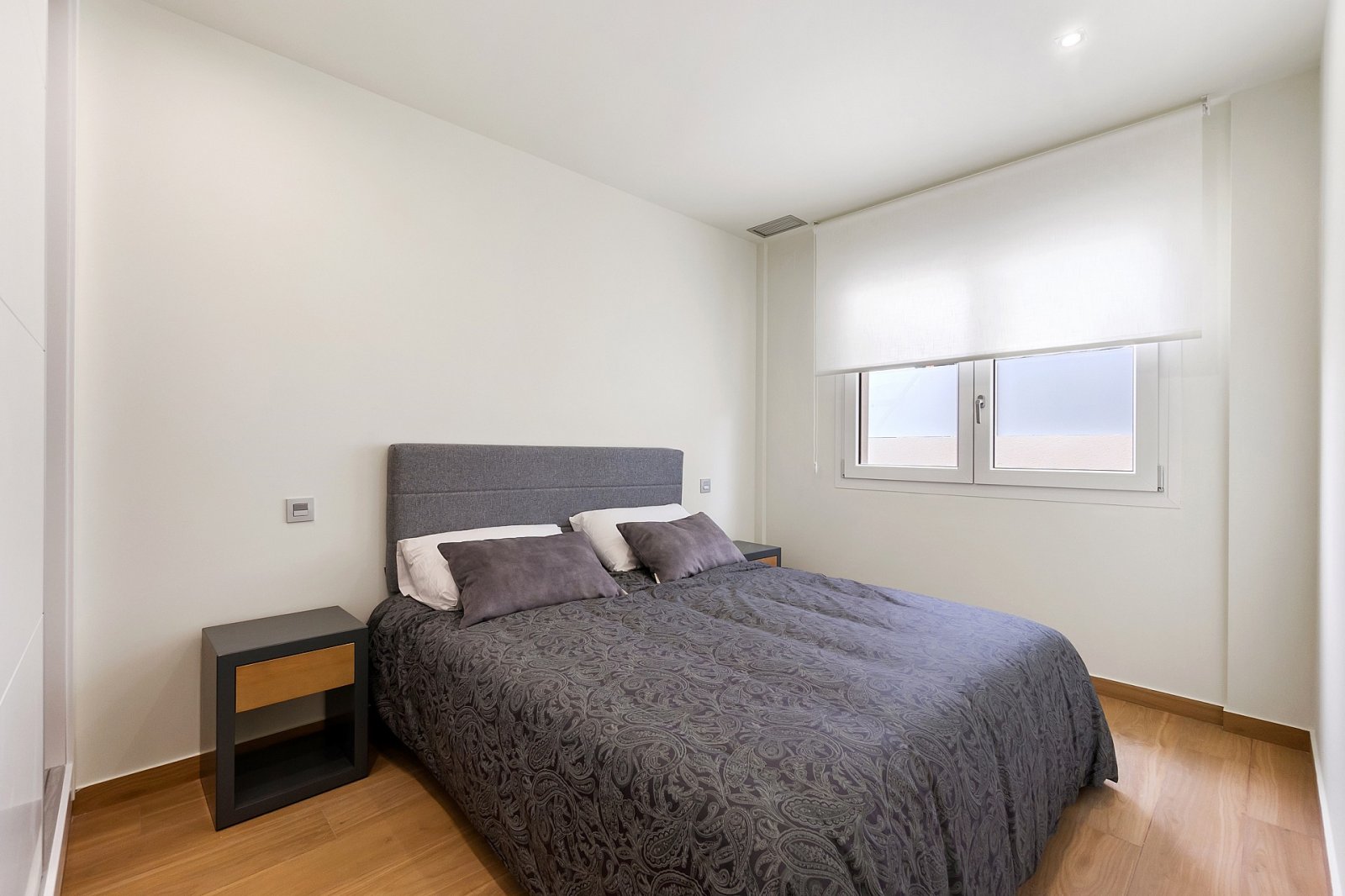 <p>Villa provided with 3 Bedrooms and 2 Bathrooms, private swimming pool and parking space on own plot. </p><p>These luxury villas are built on a h...