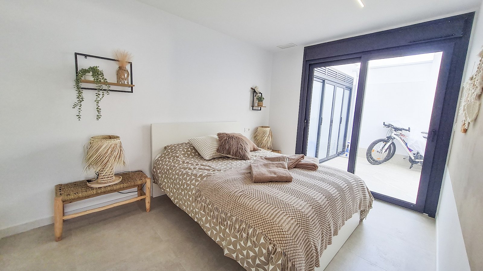 Moderne Villa mit Privatpool