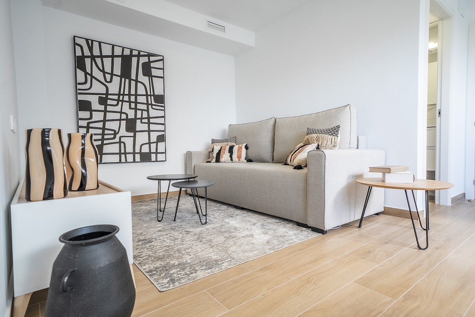 <p>Terraced villa provided with 3 Bedrooms and 2 Bathrooms, private swimming pool and parking space on own plot. </p>