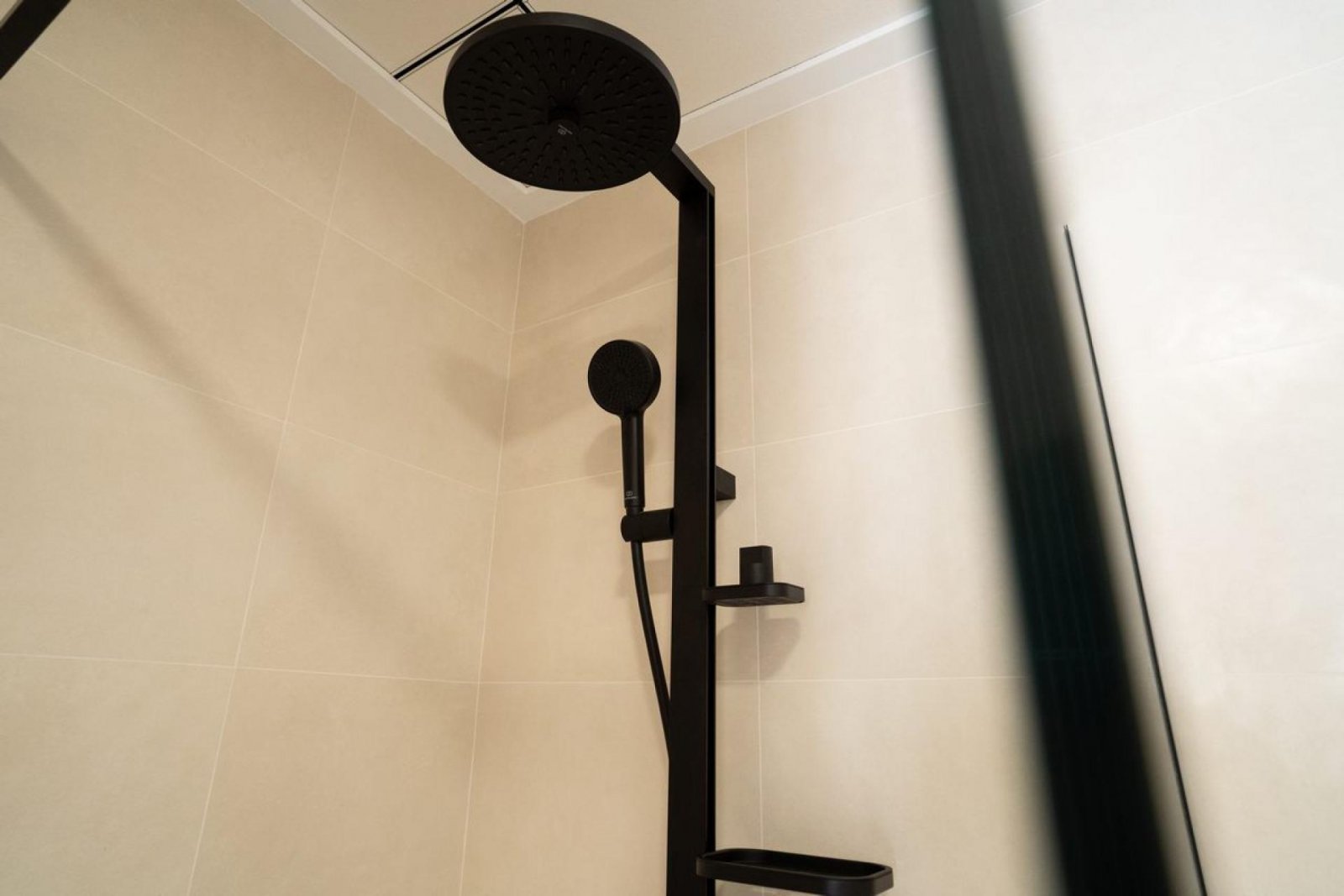 <p>Apartments - solarium provided with 2 Bedrooms and 2 Bathrooms, communal swimming pool and underground parking space. </p><p>Discover these beau...