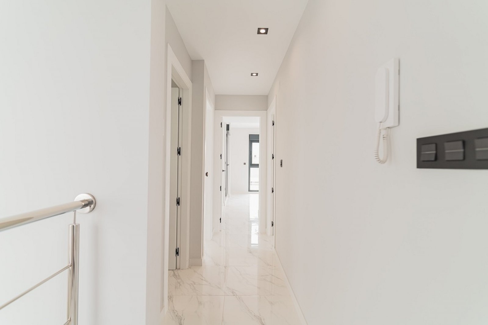 <p>Villa provided with 4 Bedrooms and 3 Bathrooms, communal swimming pool and underground parking space. </p><p>Discover these beautiful residences...