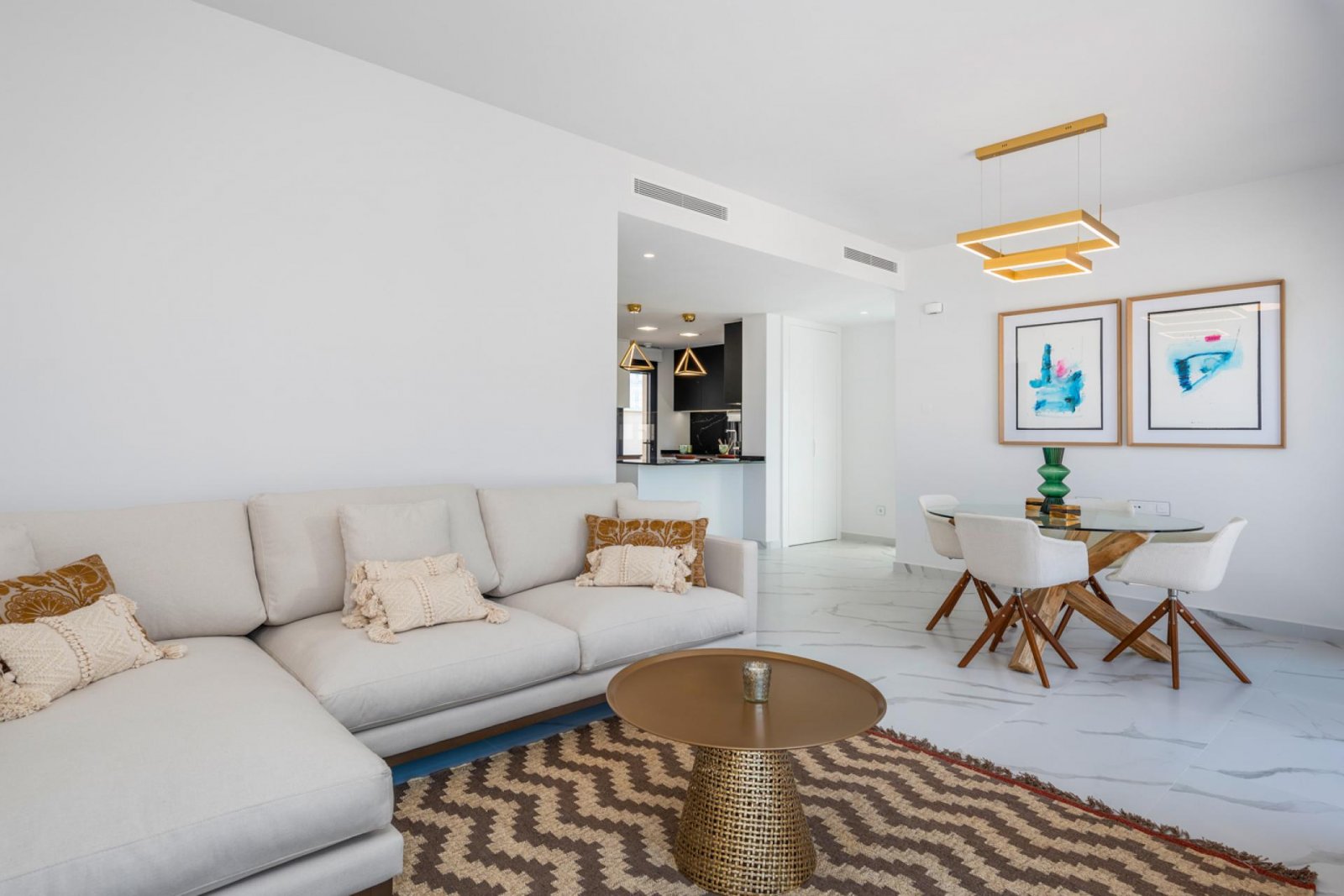 <p>Apartments - solarium provided with 2 Bedrooms and 2 Bathrooms, private swimming pool and private parking space within domain. </p><p>Choice bet...