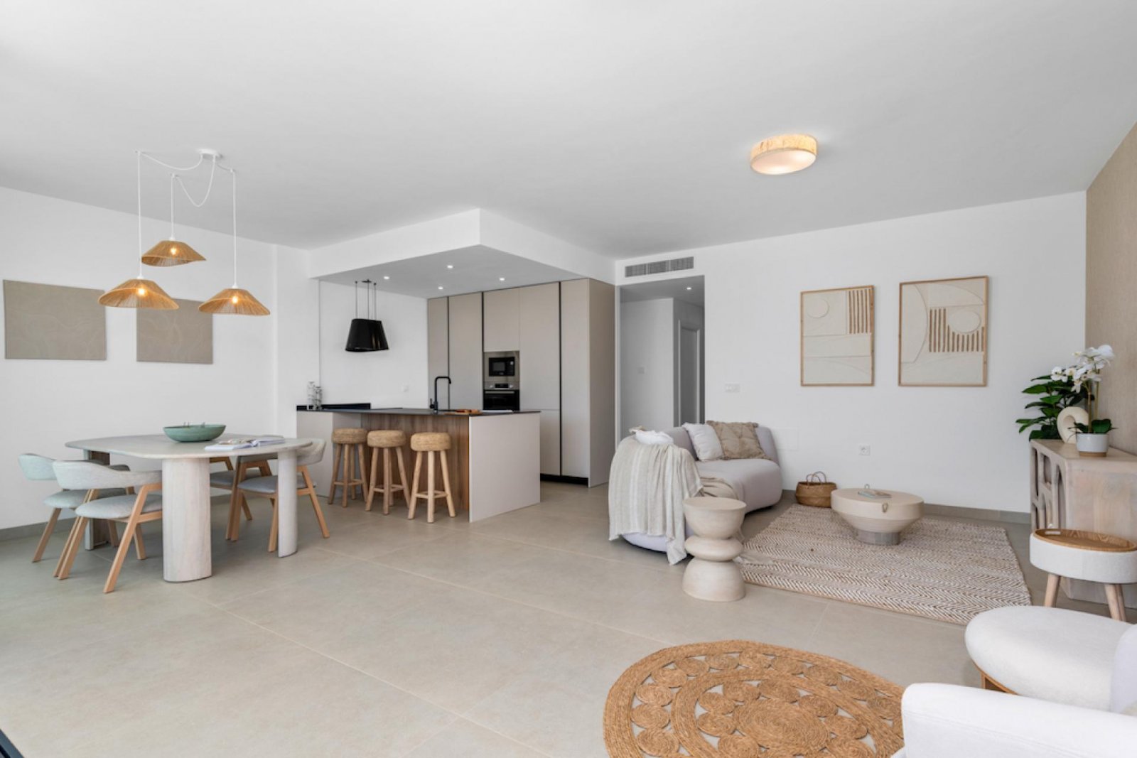 <p>Apartments - solarium provided with 2 Bedrooms and 2 Bathrooms, communal swimming pool and underground parking space with storage room. </p><p>D...