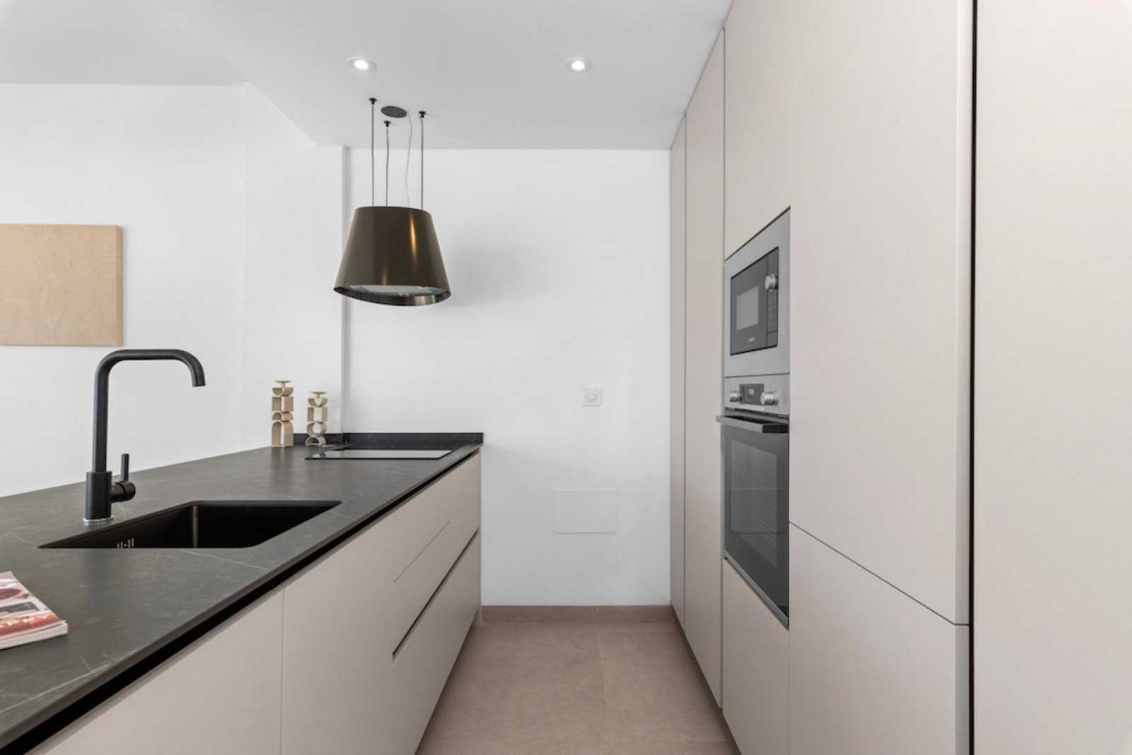 <p>Apartments - solarium provided with 2 Bedrooms and 2 Bathrooms, communal swimming pool and underground parking space with storage room. </p><p>D...