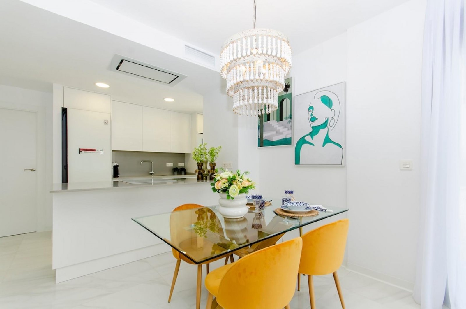 <p>Villa provided with 3 Bedrooms and 3 Bathrooms, private swimming pool and parking space on own plot. </p><p>Modern villas on spacious plots. Loc...