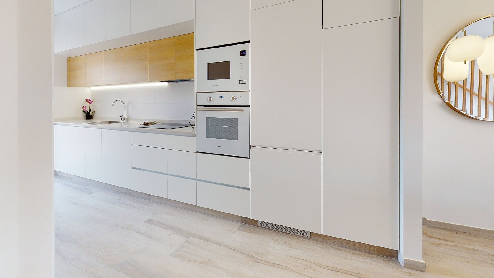 <p>Terraced villa provided with 3 Bedrooms and 2 Bathrooms, communal swimming pool and underground parking space. </p>