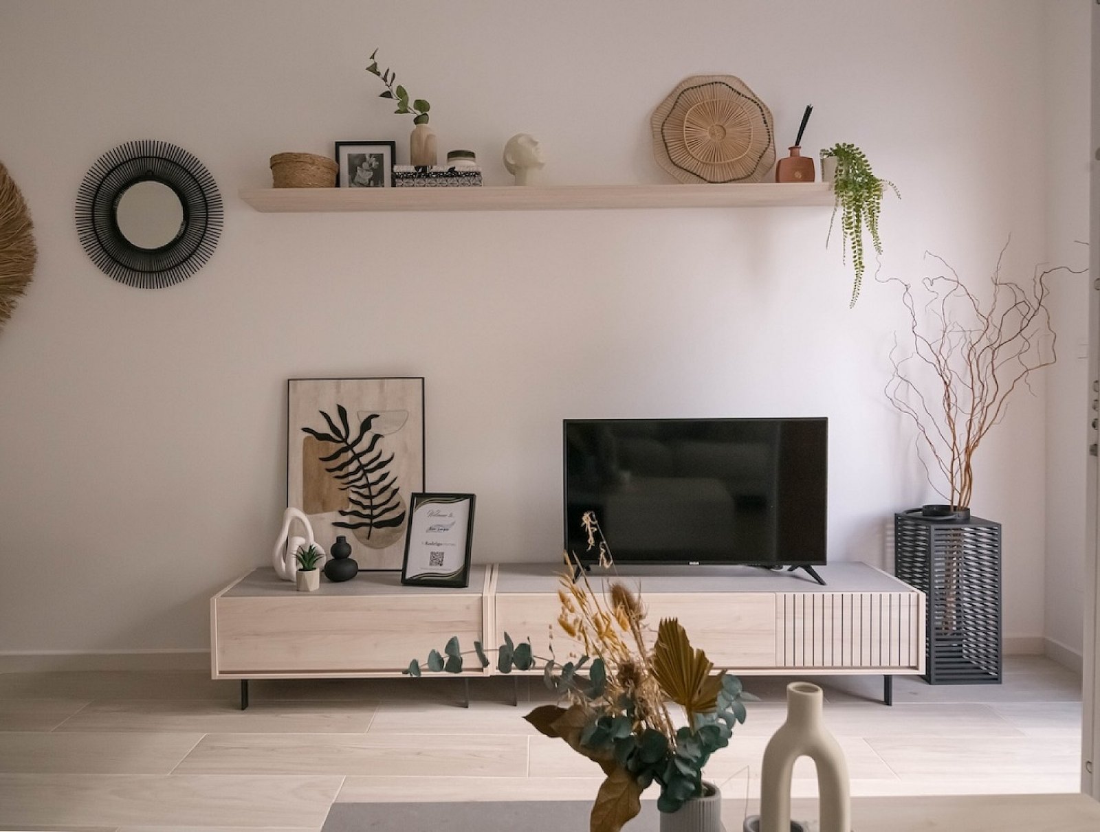 <p>Villa provided with 3 Bedrooms and 2 Bathrooms, private swimming pool and parking space on own plot. </p><p>Residencial Aire Limpio III is a lux...