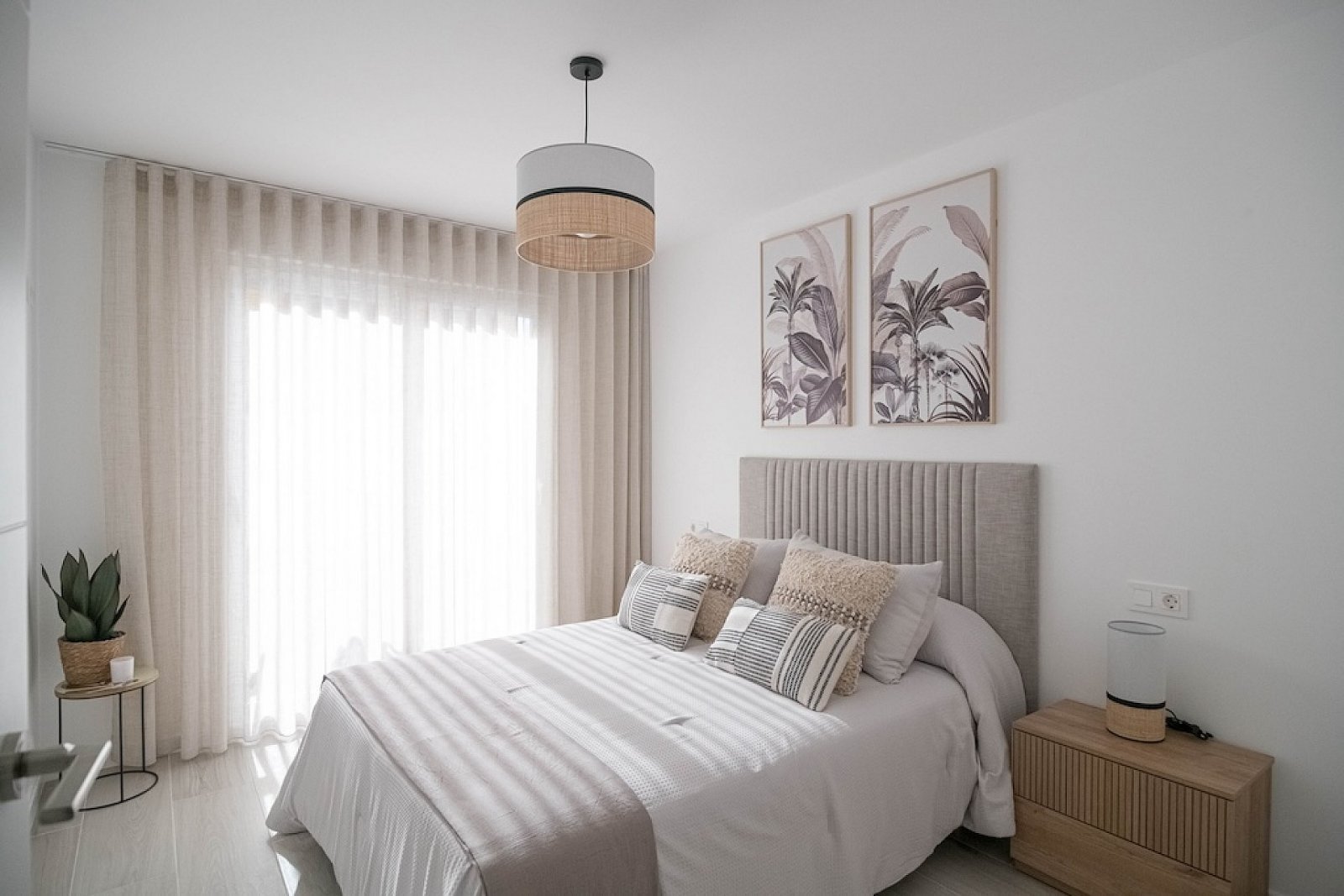 <p>Villa provided with 3 Bedrooms and 2 Bathrooms, private swimming pool and parking space on own plot. </p><p>Residencial Aire Limpio III is a lux...