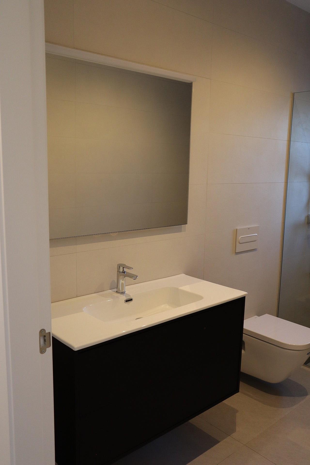 Moderne 3-Zimmer-Villa mit Pool & Solarium