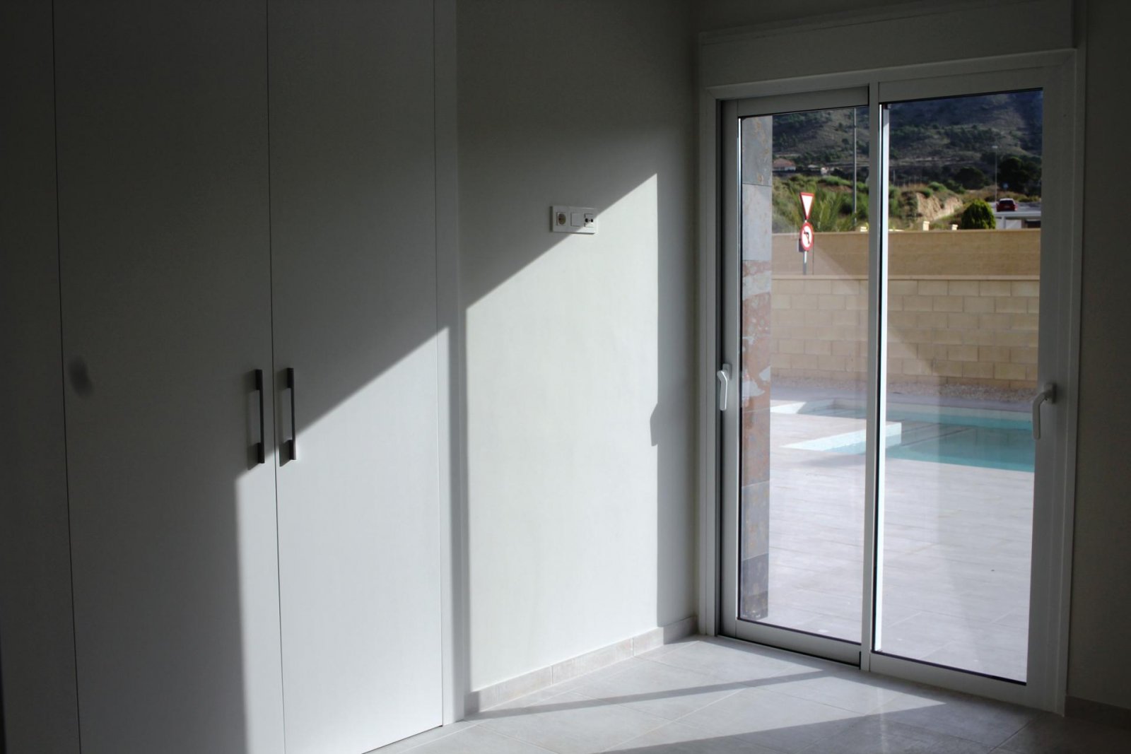 <p>Villa provided with 3 Bedrooms and 2 Bathrooms, private swimming pool and parking space on own plot. </p><p>We are delighted to present you this...