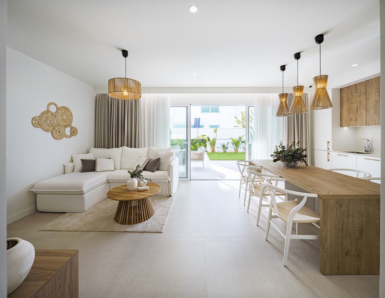 <p>Apartment with garden provided with 2 Bedrooms and 2 Bathrooms, communal swimming pool and parking space on own plot. </p><p>Newly built bungalo...