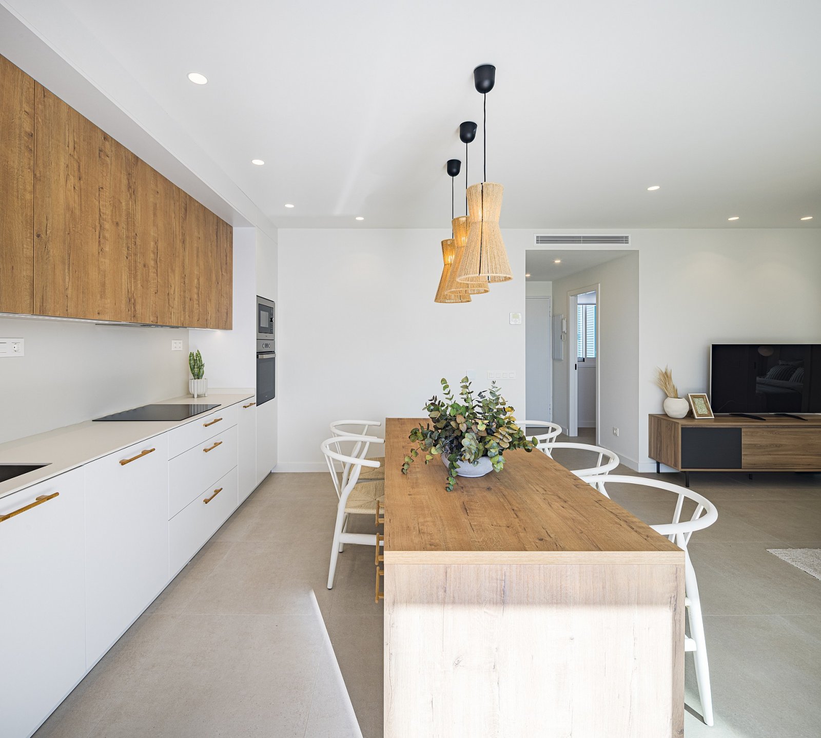 <p>Apartment with garden provided with 2 Bedrooms and 2 Bathrooms, communal swimming pool and parking space on own plot. </p><p>Newly built bungalo...