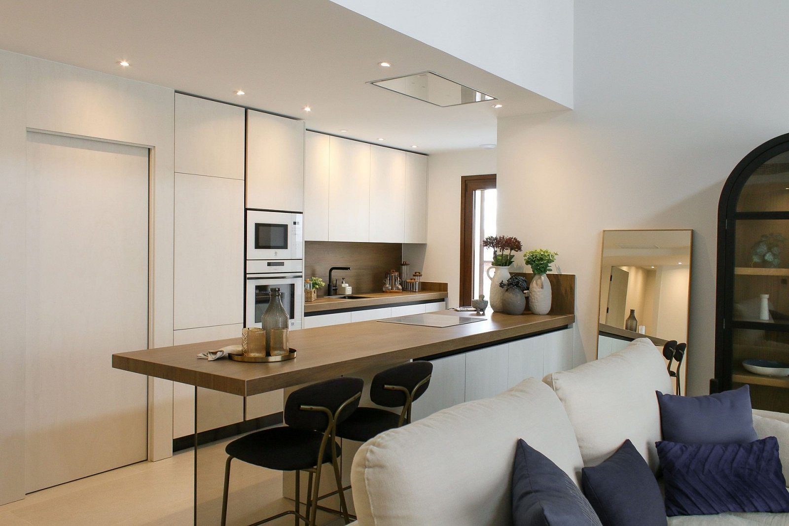 Traumvilla mit Pool & Gartenparadies