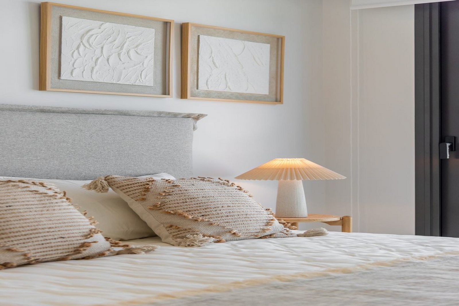 <p>Villa provided with 3 Bedrooms and 2 Bathrooms, private swimming pool and parking space on own plot. </p>