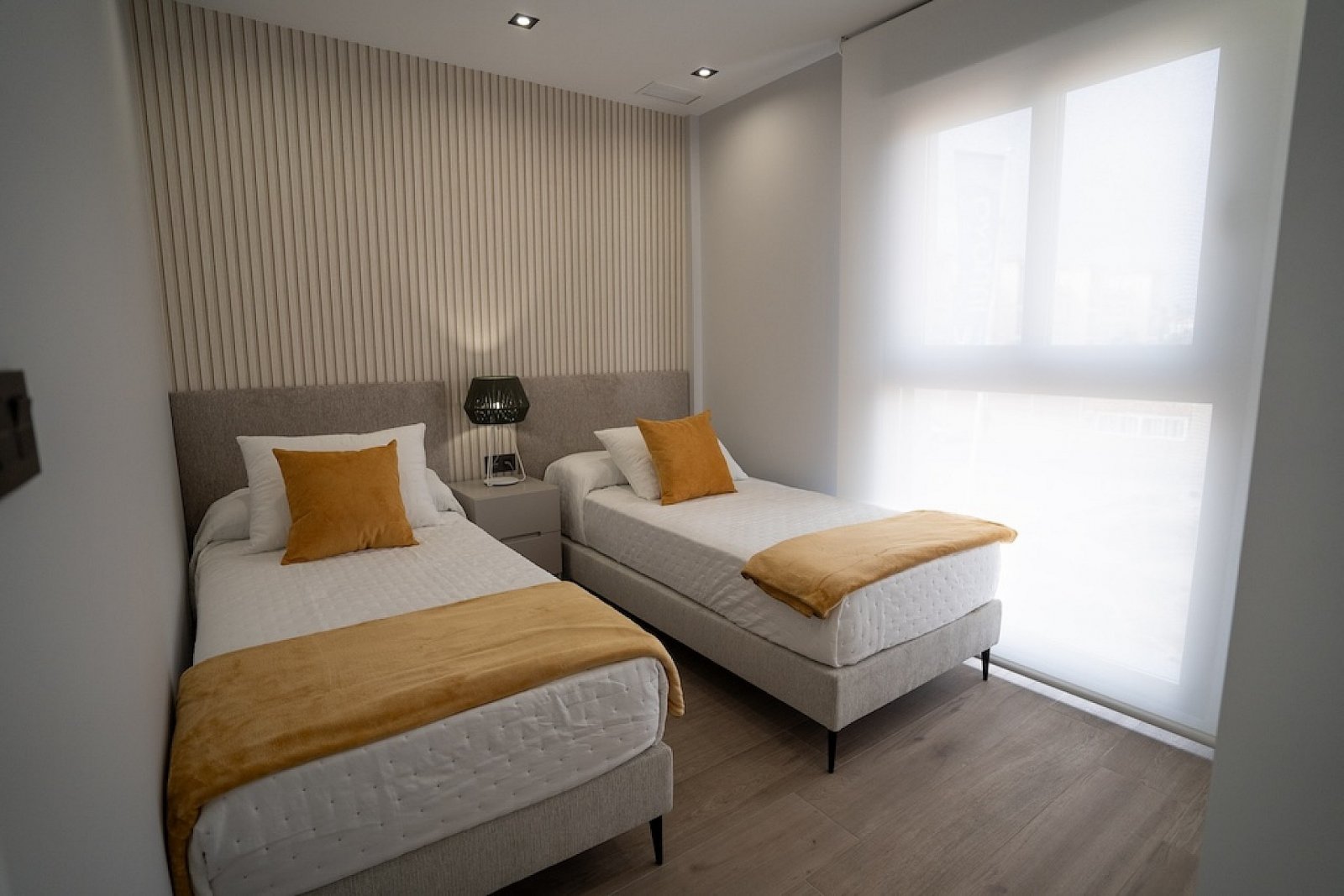 Hochwertiges Apartment mit Solarium, Pool und Stellplatz