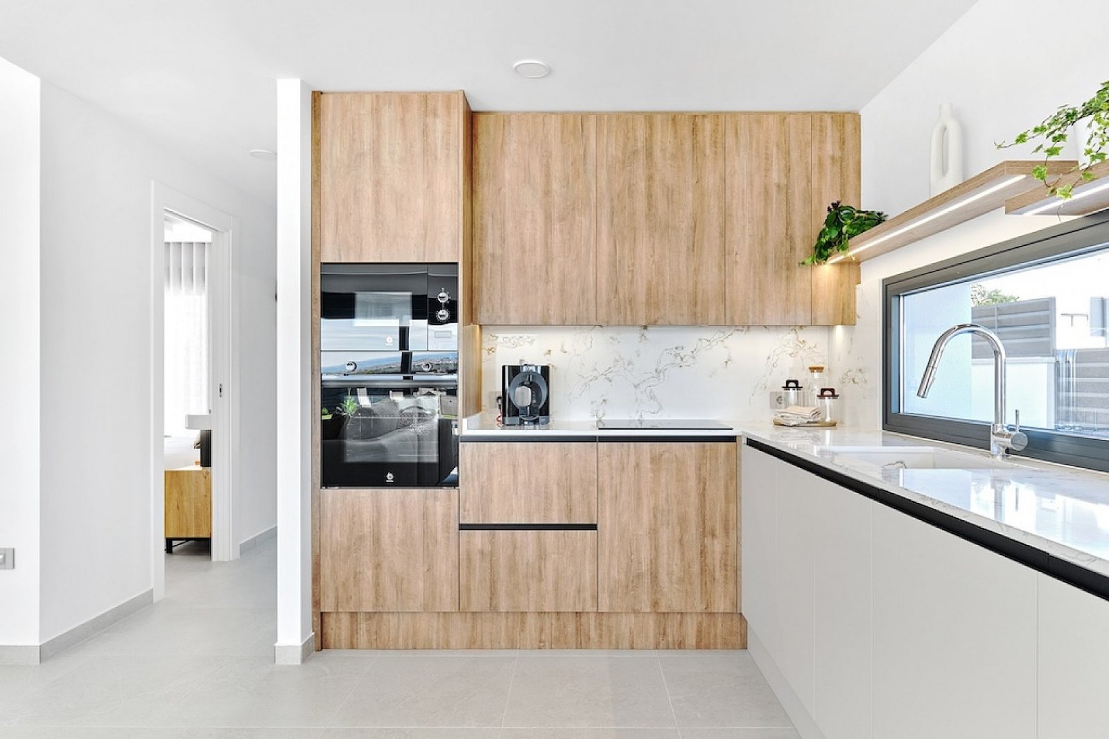 <p>Villa provided with 3 Bedrooms and 3 Bathrooms, private swimming pool and parking space on own plot. </p><p>Discover the luxury of these beautif...