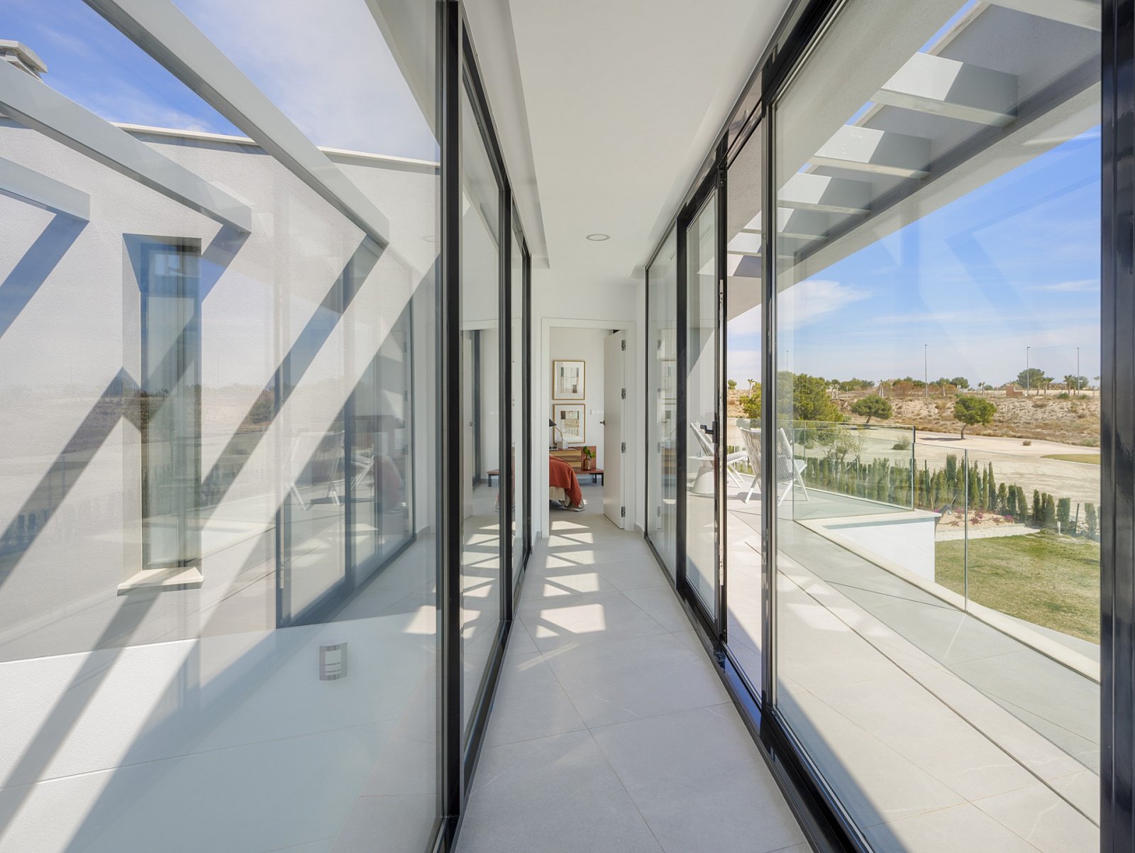 <p>Villa provided with 4 Bedrooms and 4 Bathrooms, private swimming pool and private garage. </p><p>This Villa is a luxury property next to the cit...