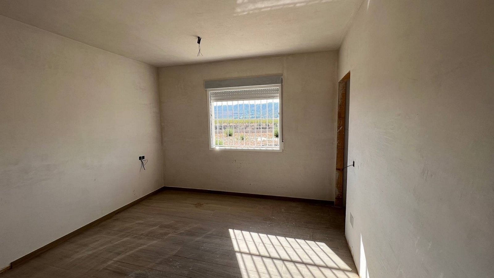 <p>Villa provided with 3 Bedrooms and 2 Bathrooms, optional swimming pool and carport. </p><p>We are delighted to present this fabulous brand new b...