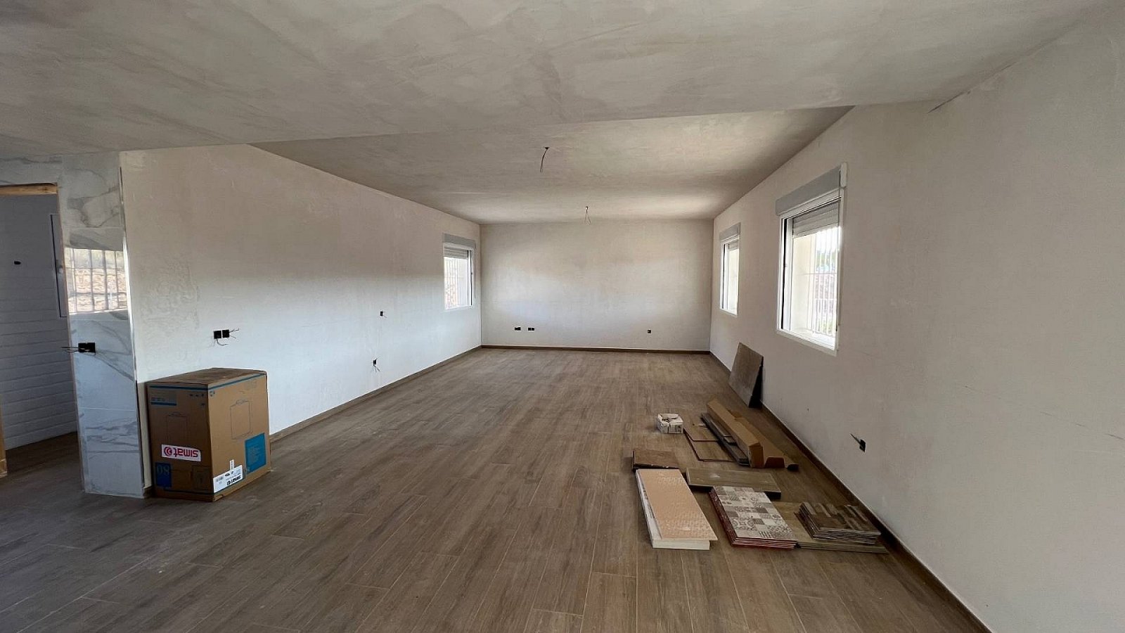 <p>Villa provided with 3 Bedrooms and 2 Bathrooms, optional swimming pool and carport. </p><p>We are delighted to present this fabulous brand new b...