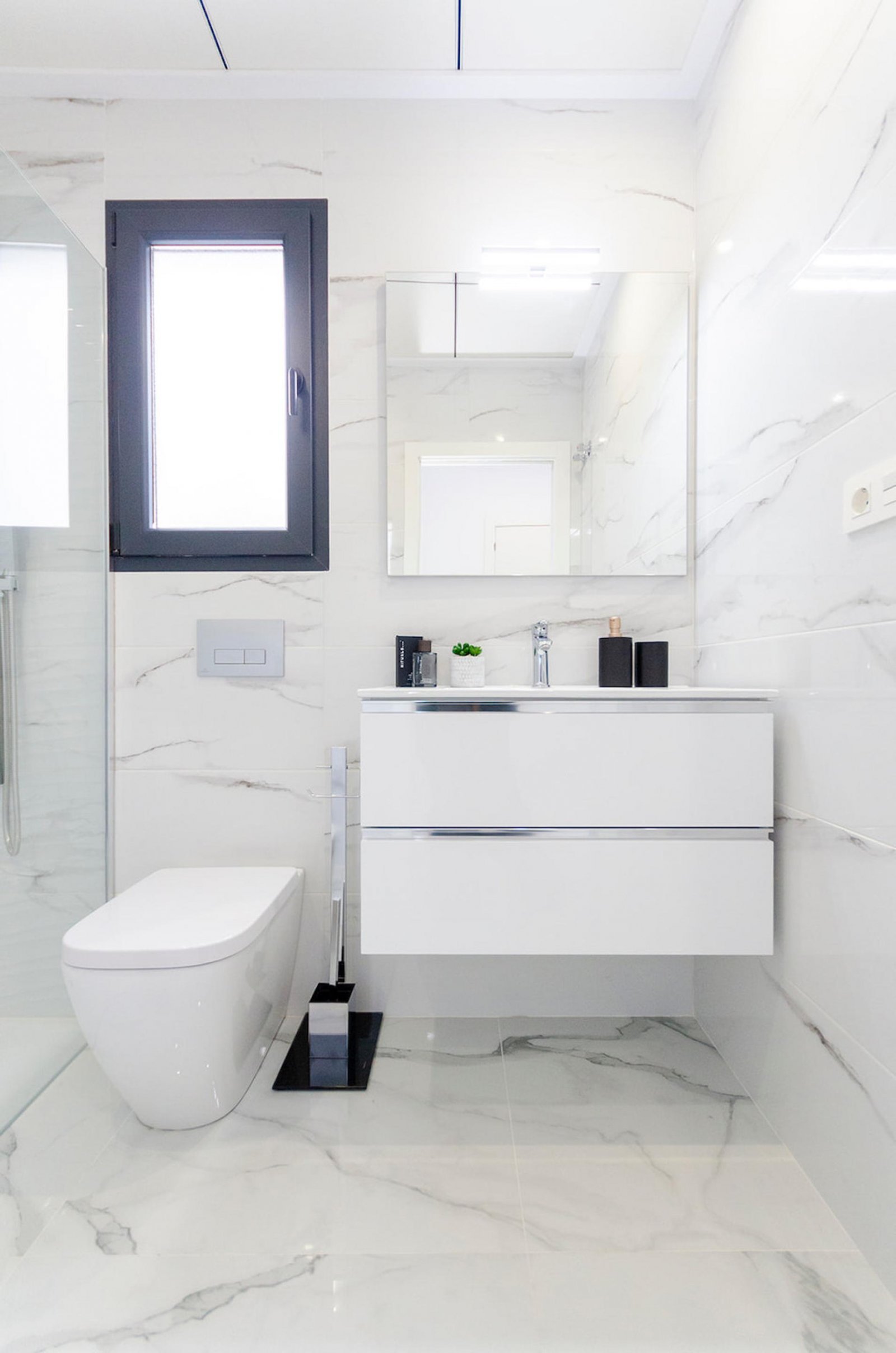 <p>Villa provided with 3 Bedrooms and 3 Bathrooms, private swimming pool and parking space on own plot. </p><p>Discover these beautiful villas with...