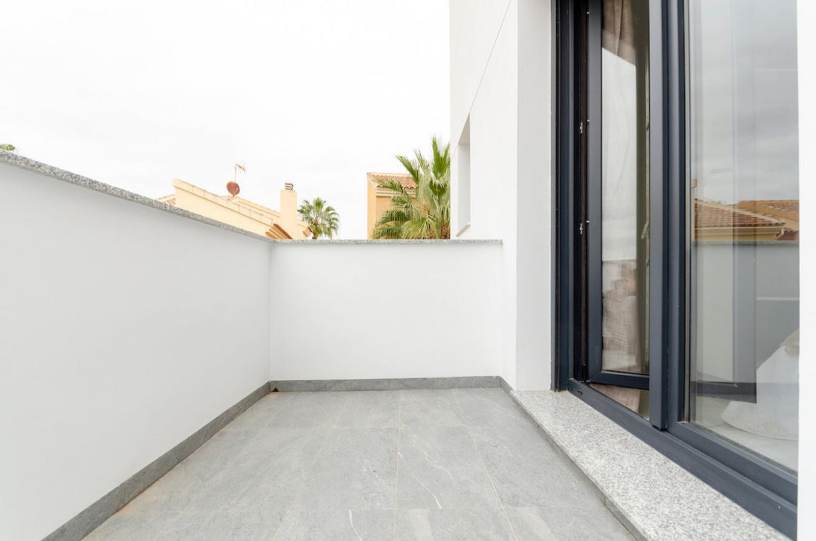 <p>Villa provided with 3 Bedrooms and 3 Bathrooms, private swimming pool and parking space on own plot. </p><p>Discover these beautiful villas with...