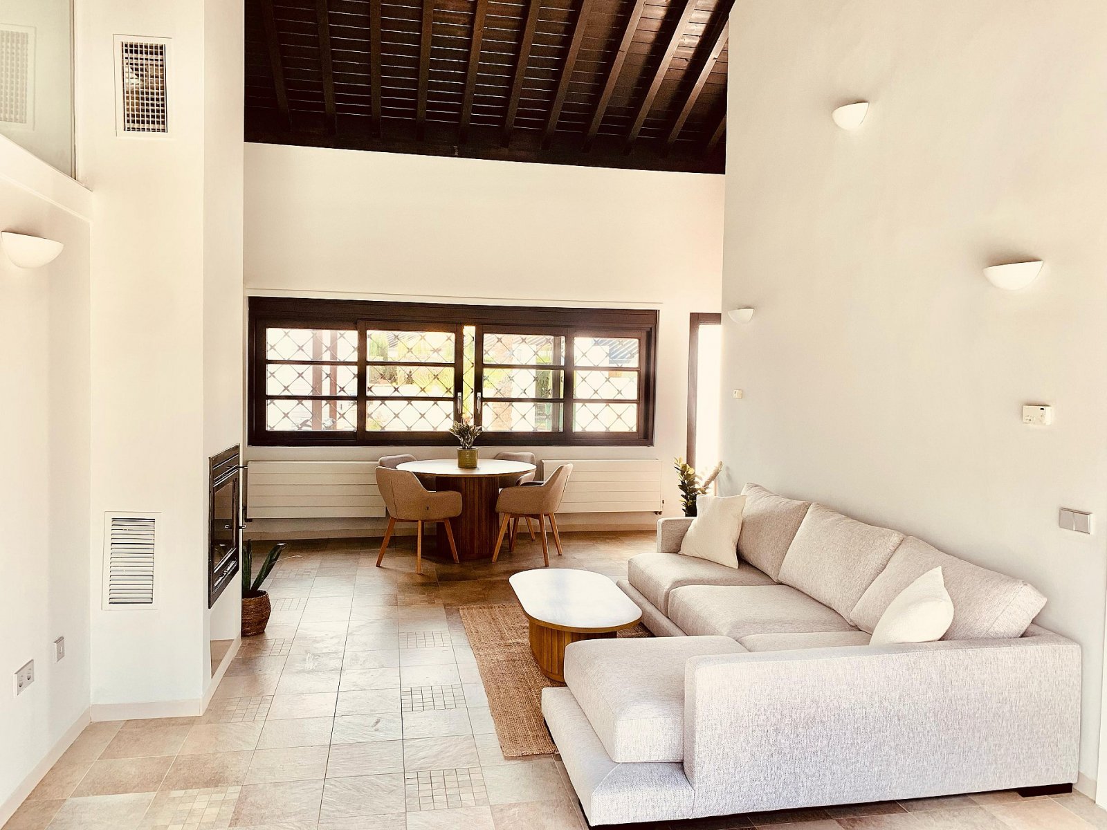 <p>Villa provided with 2 Bedrooms and 2 Bathrooms, private swimming pool and parking space on own plot. </p><p>Our first collection consists of 11 ...