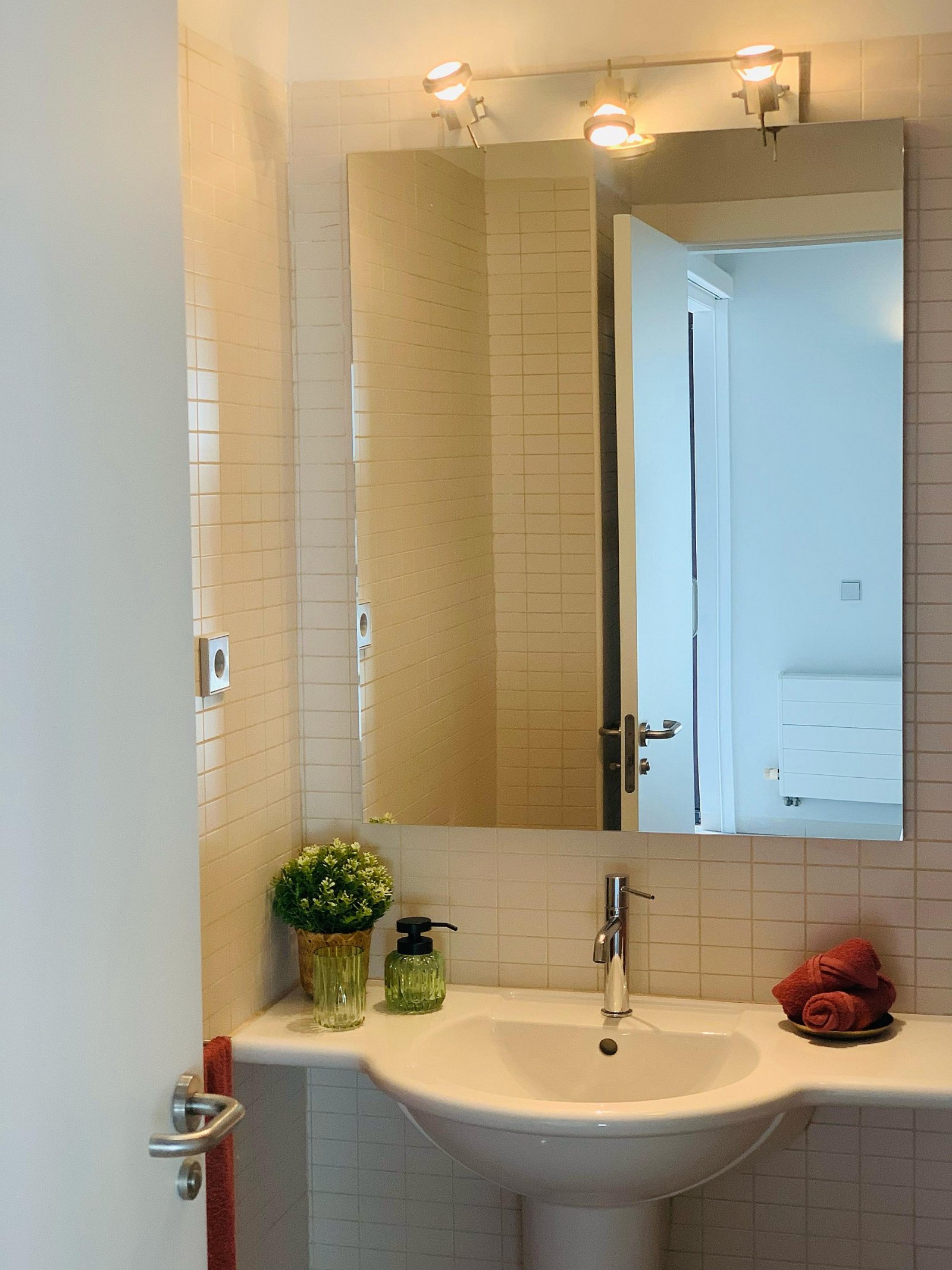 <p>Villa provided with 2 Bedrooms and 2 Bathrooms, private swimming pool and parking space on own plot. </p><p>Our first collection consists of 11 ...