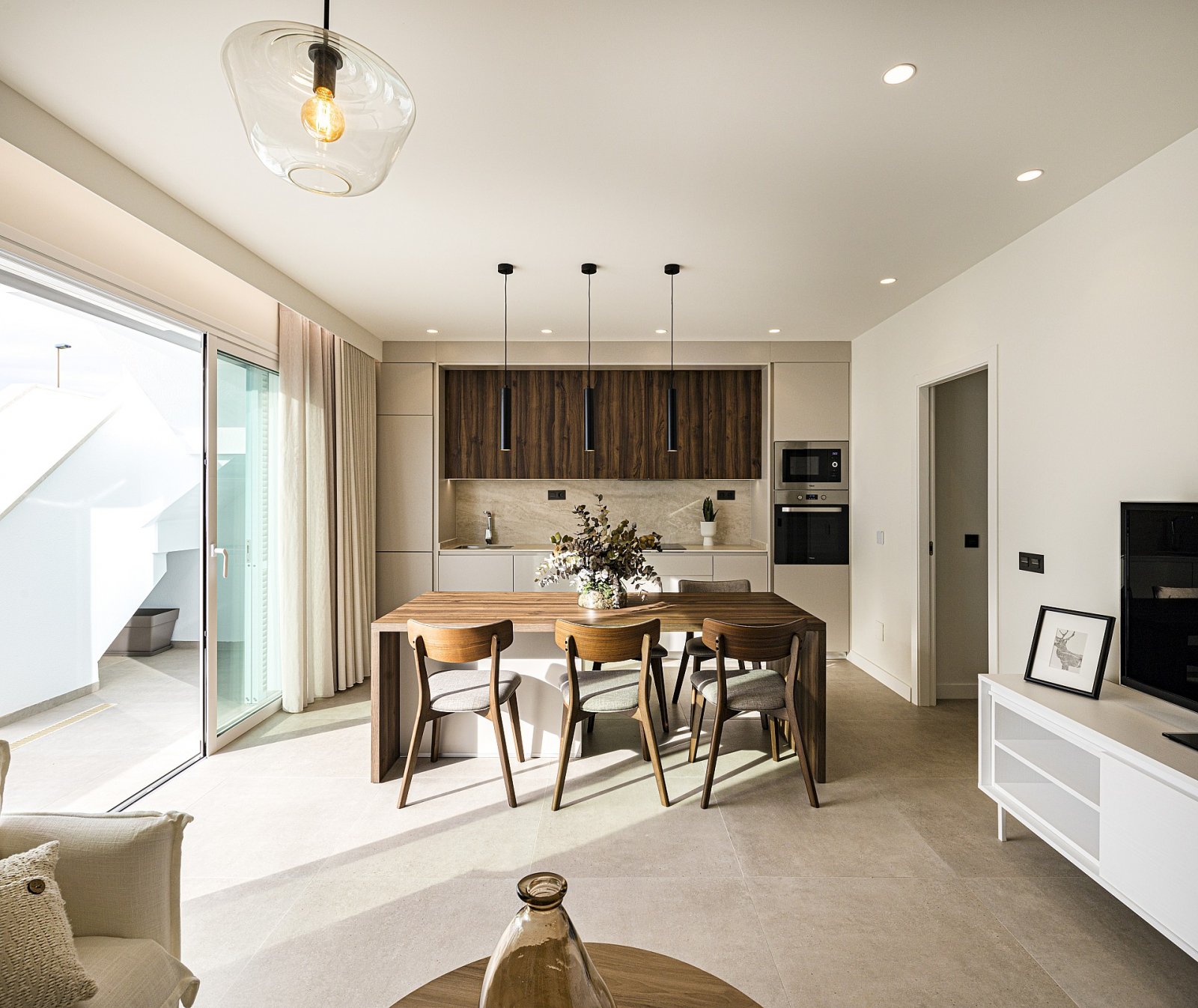 <p>Apartments - solarium provided with 2 Bedrooms and 2 Bathrooms, communal swimming pool and parking space on own plot. </p><p>Newly built bungalo...