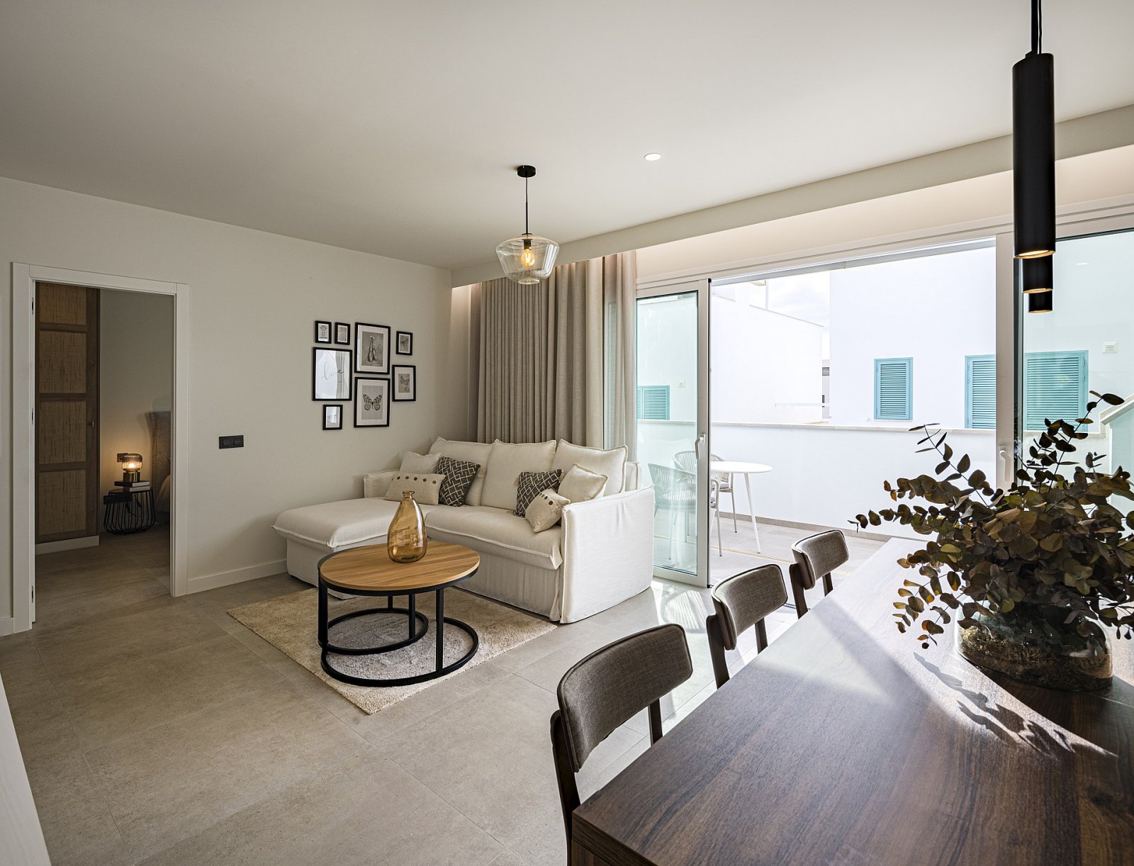 <p>Apartments - solarium provided with 2 Bedrooms and 2 Bathrooms, communal swimming pool and parking space on own plot. </p><p>Newly built bungalo...