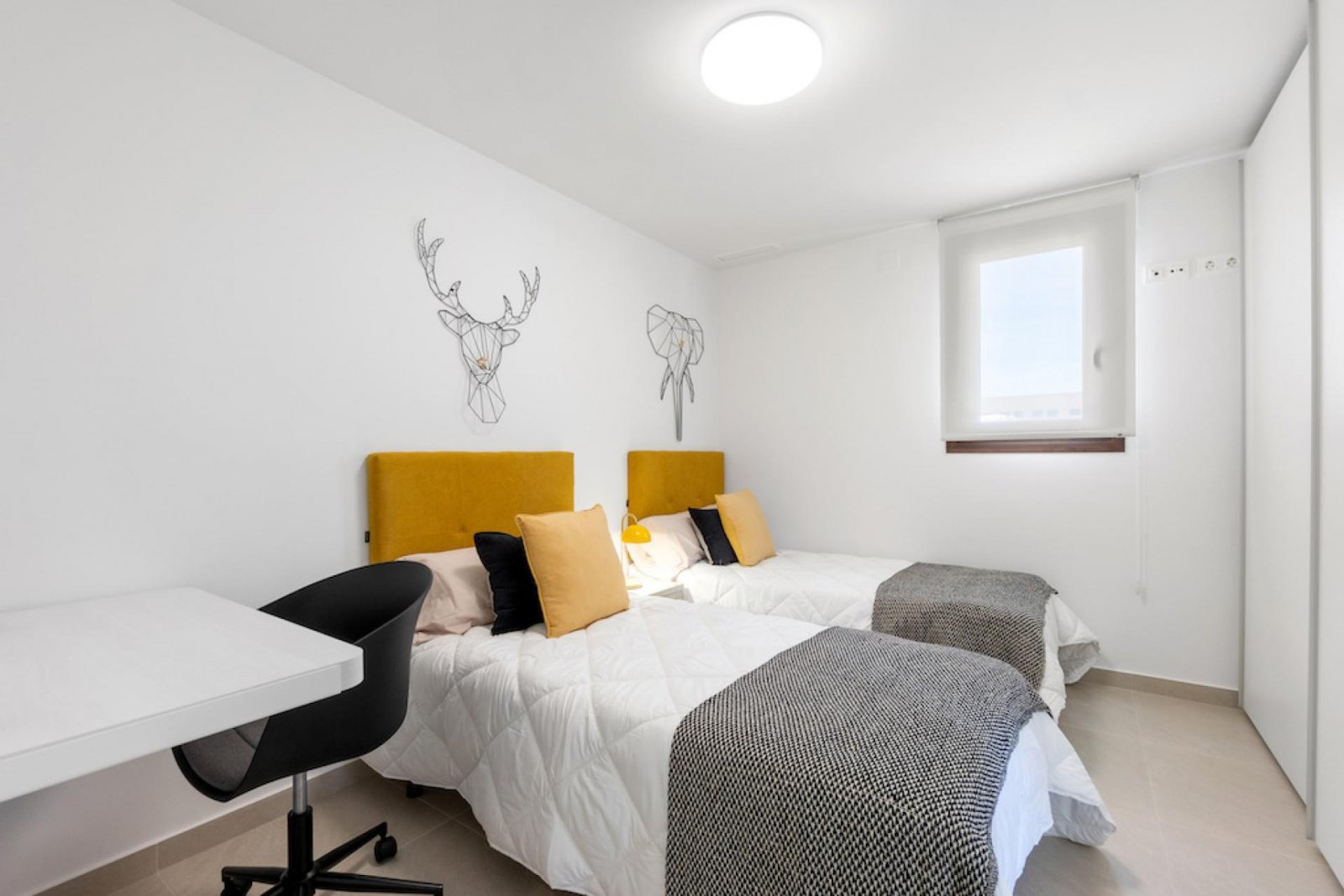 <p>Apartment with garden provided with 2 Bedrooms and 2 Bathrooms, communal swimming pool and parking space on own plot. </p><p>Discover the perfec...