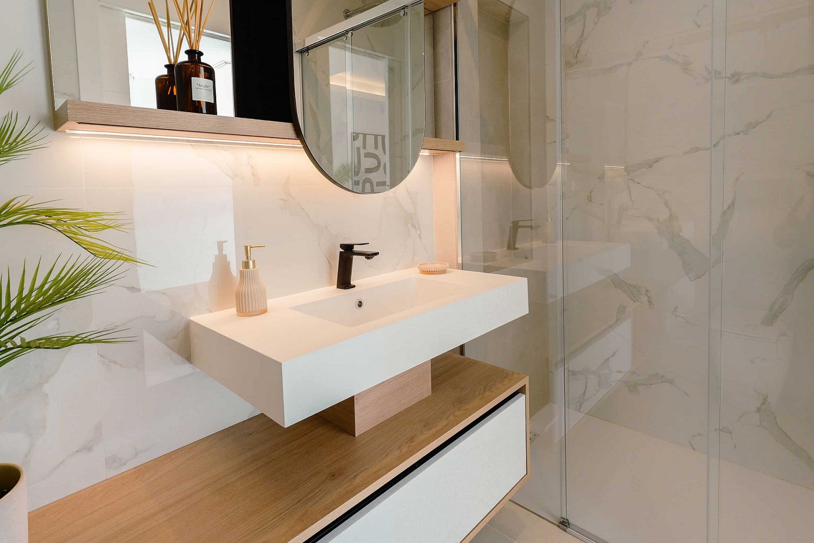 <p>Terraced villa provided with 3 Bedrooms and 2 Bathrooms, communal swimming pool and parking space on own plot. </p><p>Situated in the heart of Q...