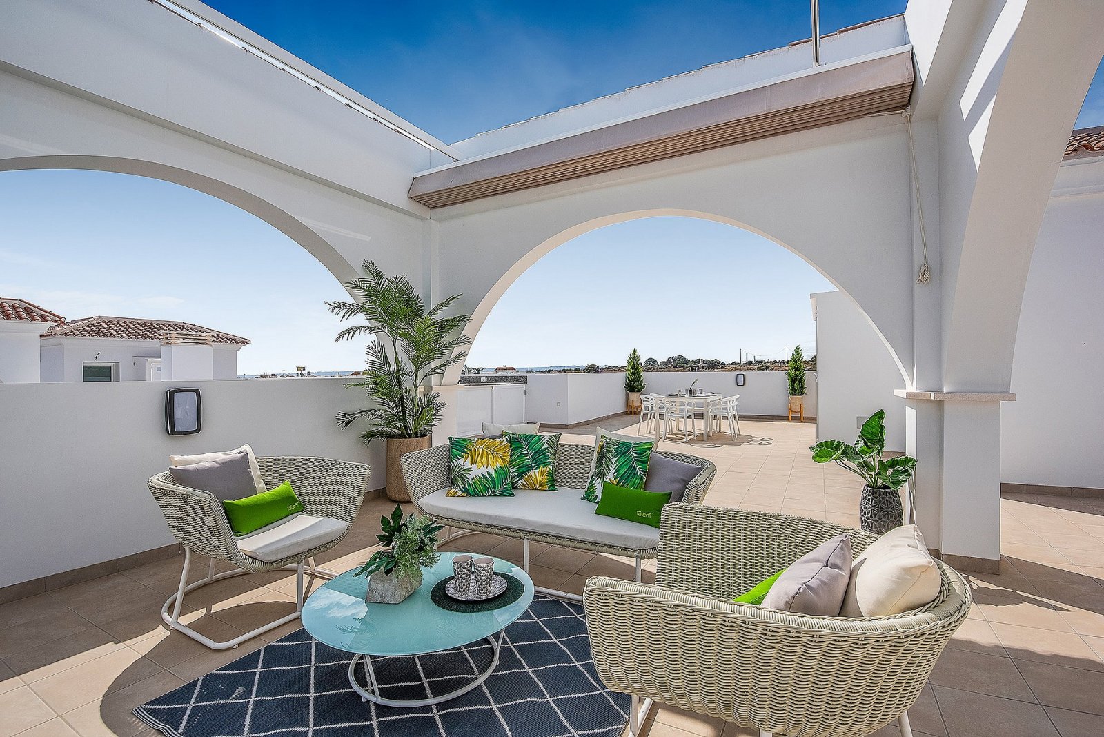 <p>Terraced villa provided with 3 Bedrooms and 2 Bathrooms, communal swimming pool and parking space on own plot. </p><p>Situated in the heart of Q...