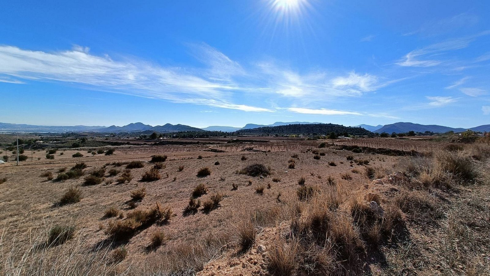 Avantgardistische Villa mit Pool und spektakulären Panoramablicken