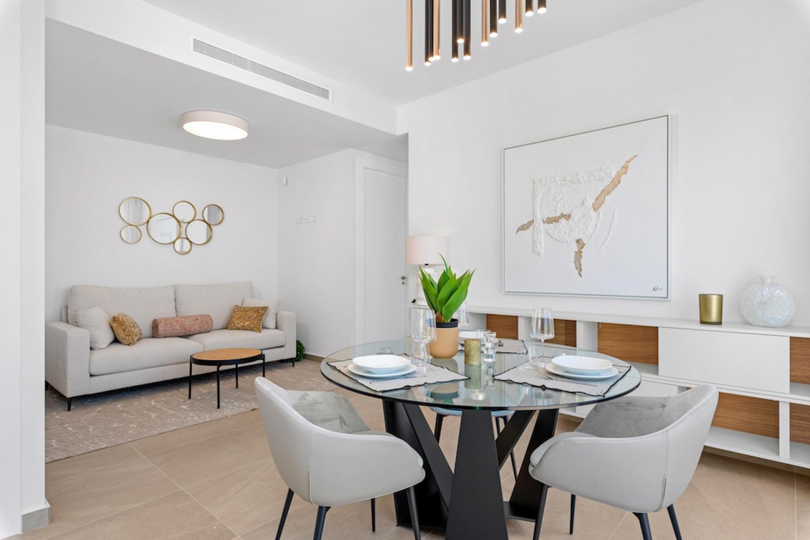 <p>Villa provided with 3 Bedrooms and 3 Bathrooms, private swimming pool and parking space on own plot. </p><p>Discover this beautiful development ...