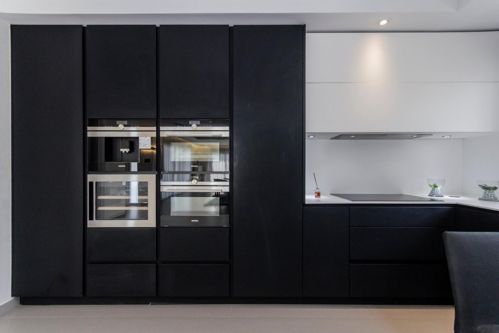 <p>Villa provided with 3 Bedrooms and 4 Bathrooms, private swimming pool and underground parking space. </p><p>Discover this beautiful development ...