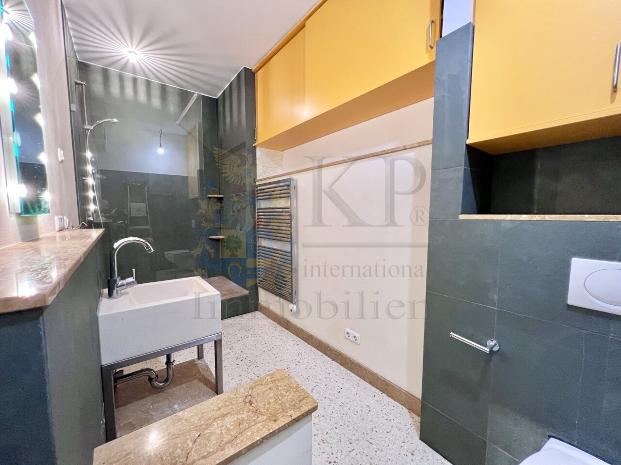 HOFHEIM: WALLAU CENTER – YOUR HOME or SMART INVESTMENT