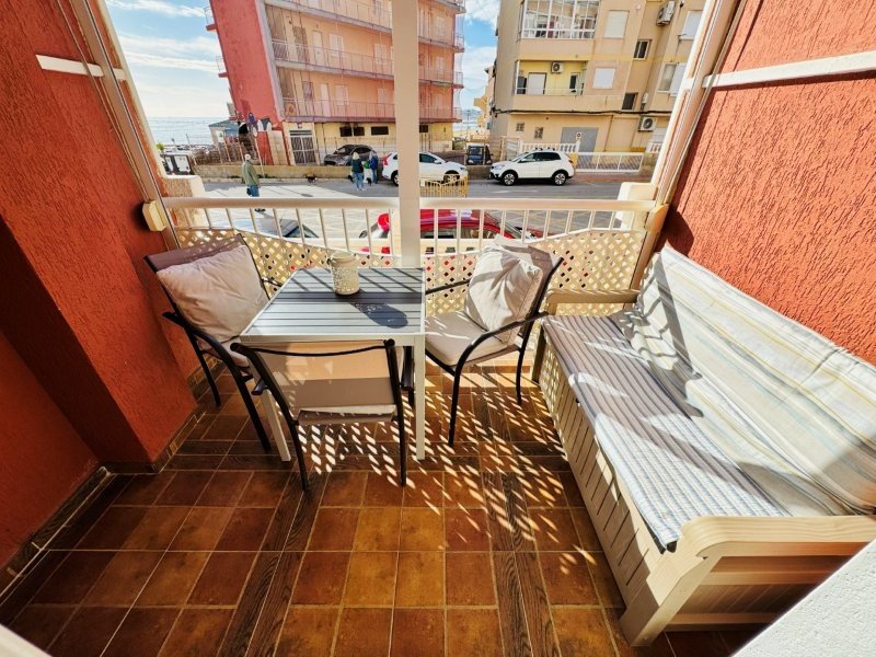 Strandnahe Wohnung mit Meerblick & Terrasse