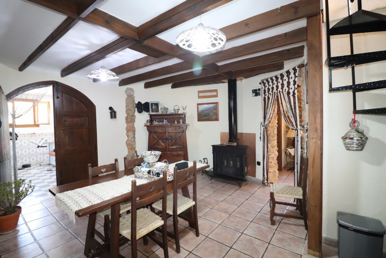  This Character, East Facing, Three Bedroom, Detached Villa in Lomas de la Juliana, a prestigious urbanisation located between the village of Algo...