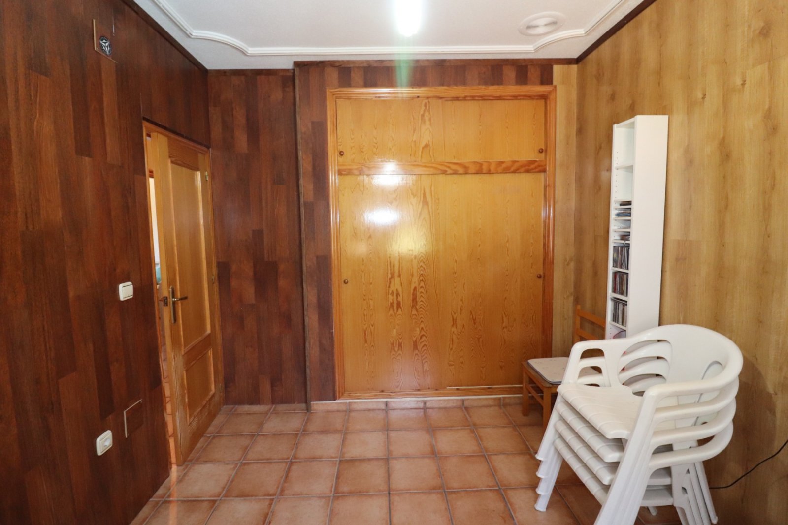   This Character, East Facing, Three Bedroom, Detached Villa in Lomas de la Juliana, a prestigious urbanisation located between the village of Algo...