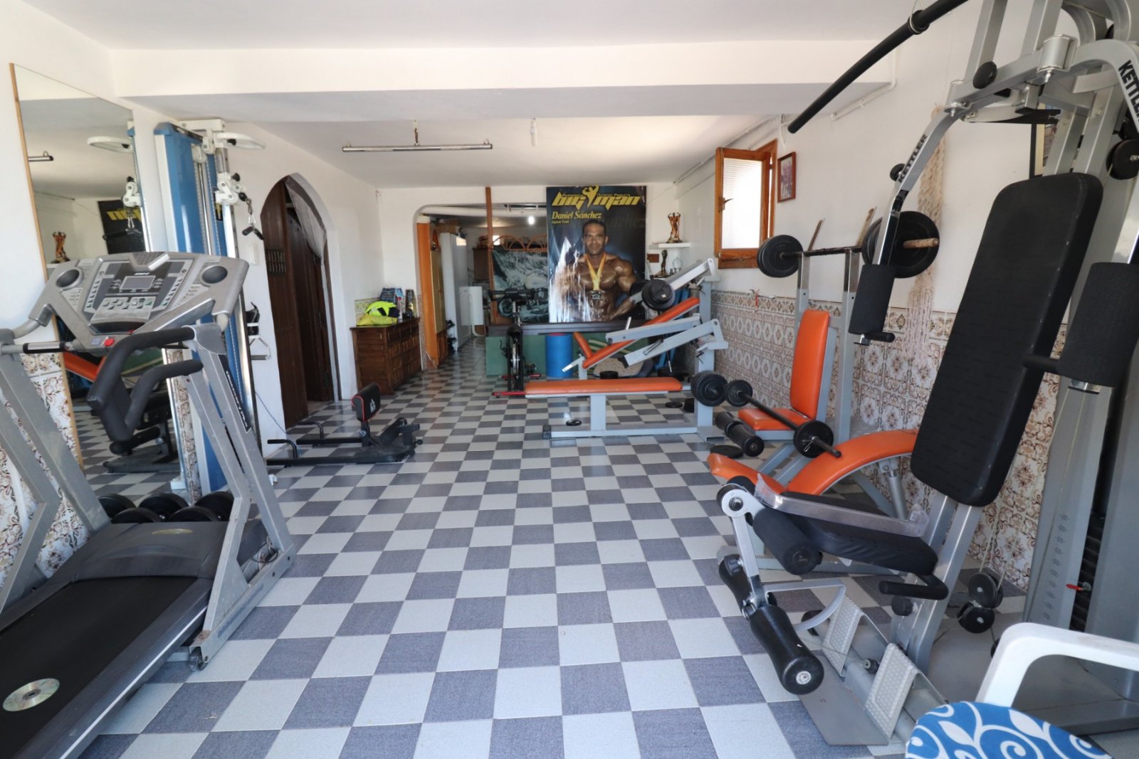   This Character, East Facing, Three Bedroom, Detached Villa in Lomas de la Juliana, a prestigious urbanisation located between the village of Algo...