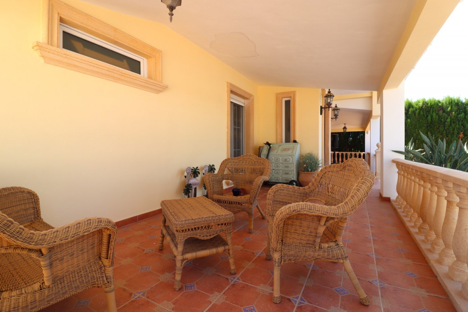 Charmante Landvilla mit Outdoor-Küche und Pool