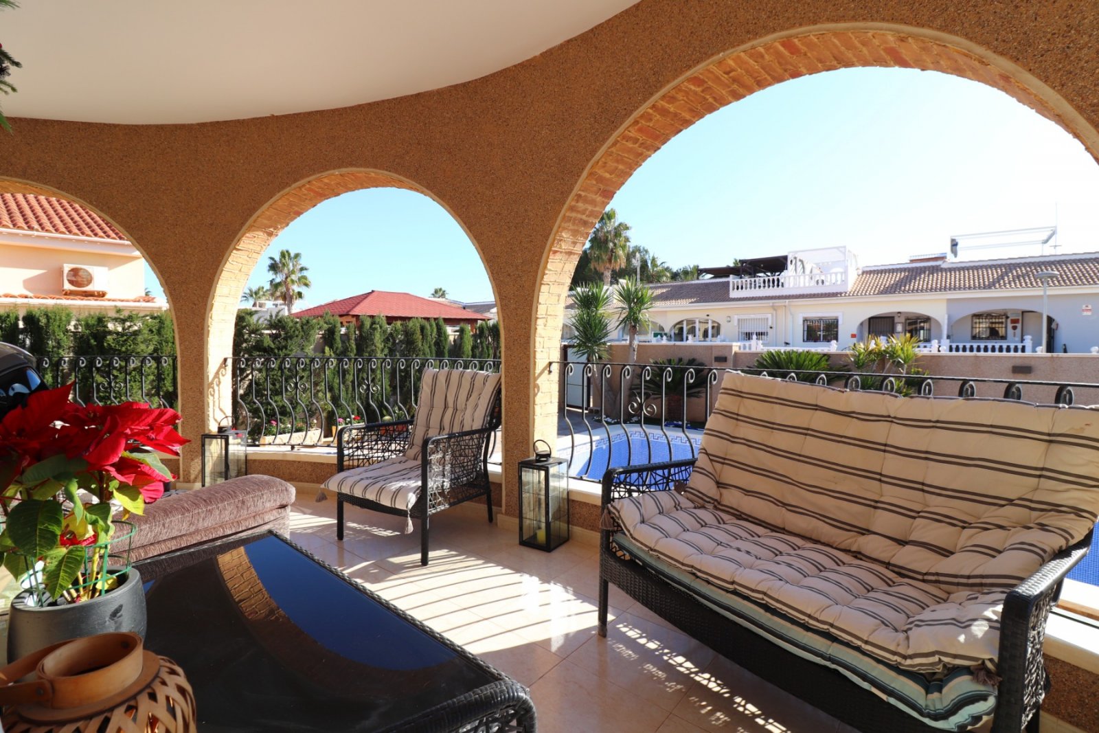   This South Facing, Three Bedroom, Detached Villa in Monte Azul, is located in a peaceful residential area with a bar and restaurant nearby. Just ...