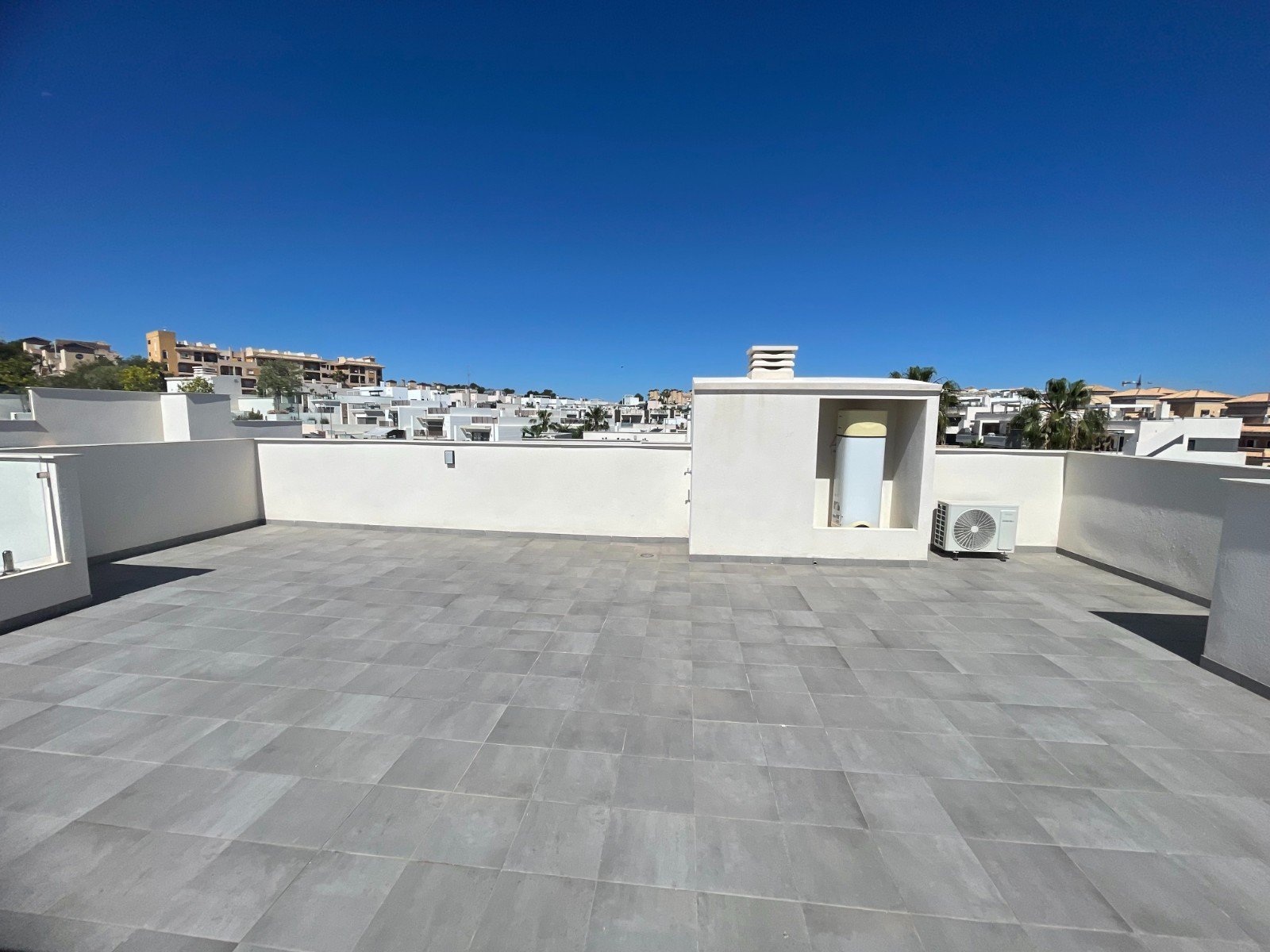  This South Facing, Two Bedroom, Top Floor Corner Apartment is located within a 10 minute walk of a main chain supermarket, JYSK furniture store, ...
