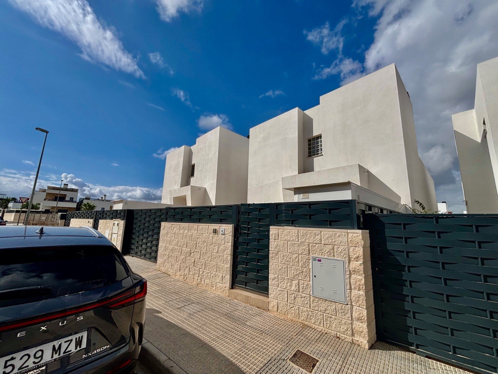   This Modern, East and West Facing, Two Bedroom Detached Villa in Benijofar is located within a highly sought-after area on the Costa Blanca South...