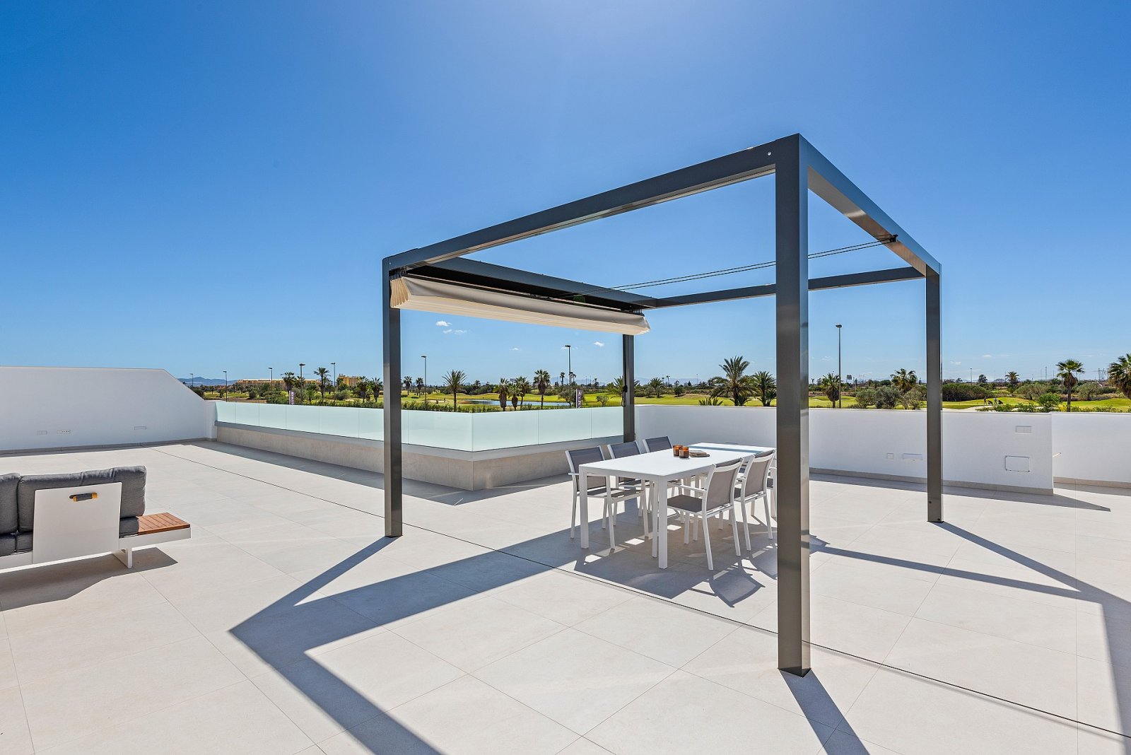Mediterraner Wohntraum mit privatem Pool