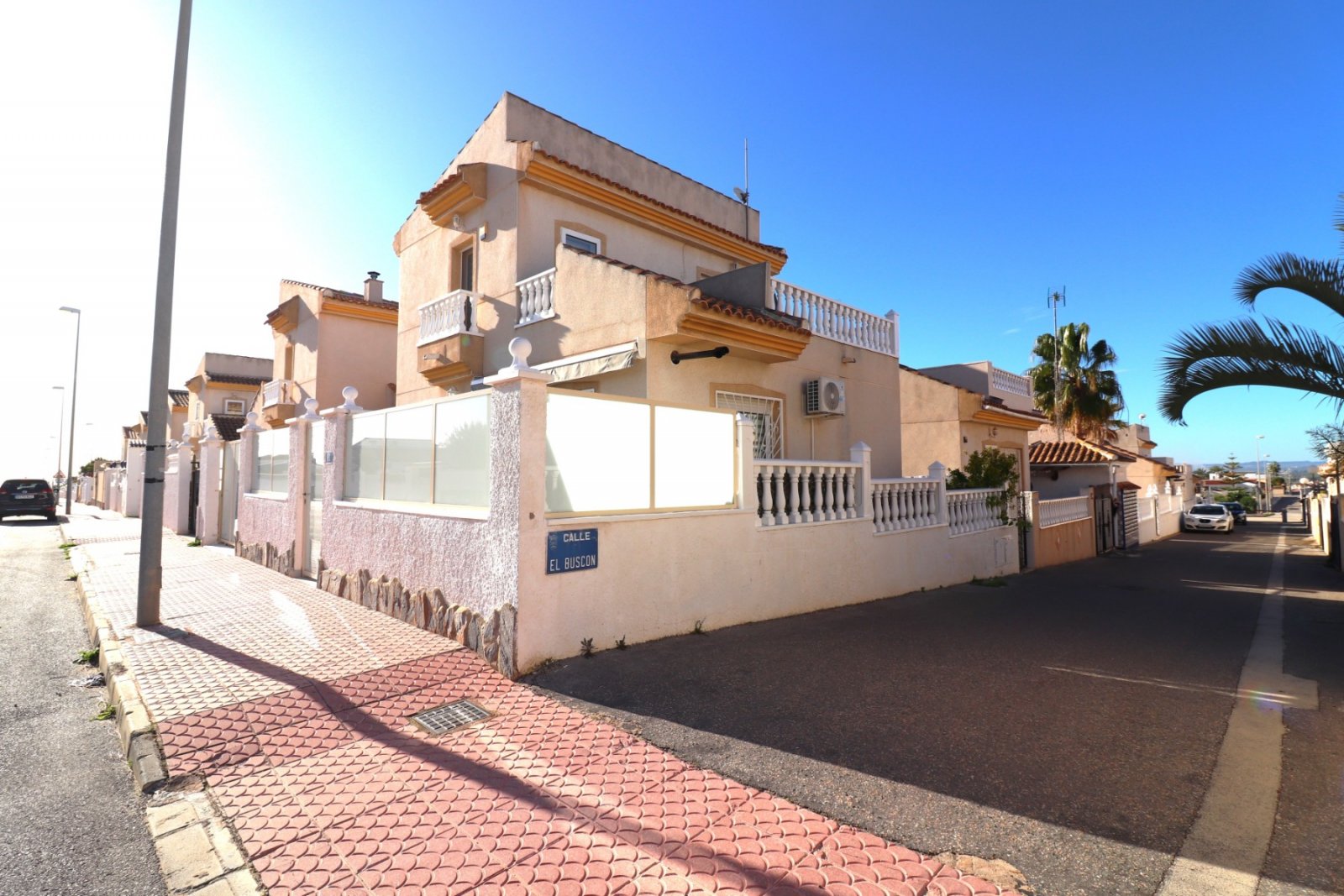  Charming Detached 3-Bedroom Villa in a Prime Location in Ciudad Quesada