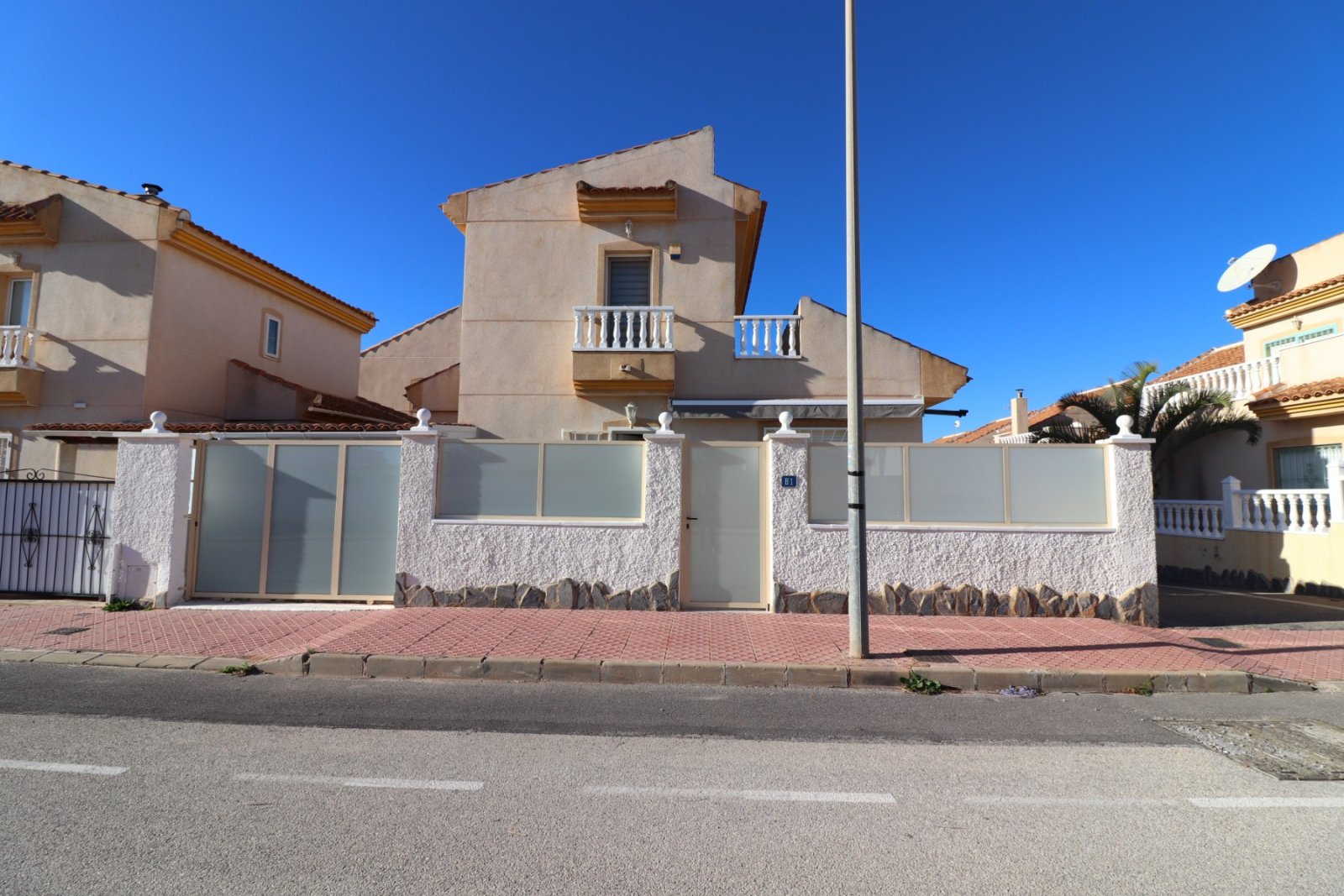  Charming Detached 3-Bedroom Villa in a Prime Location in Ciudad Quesada