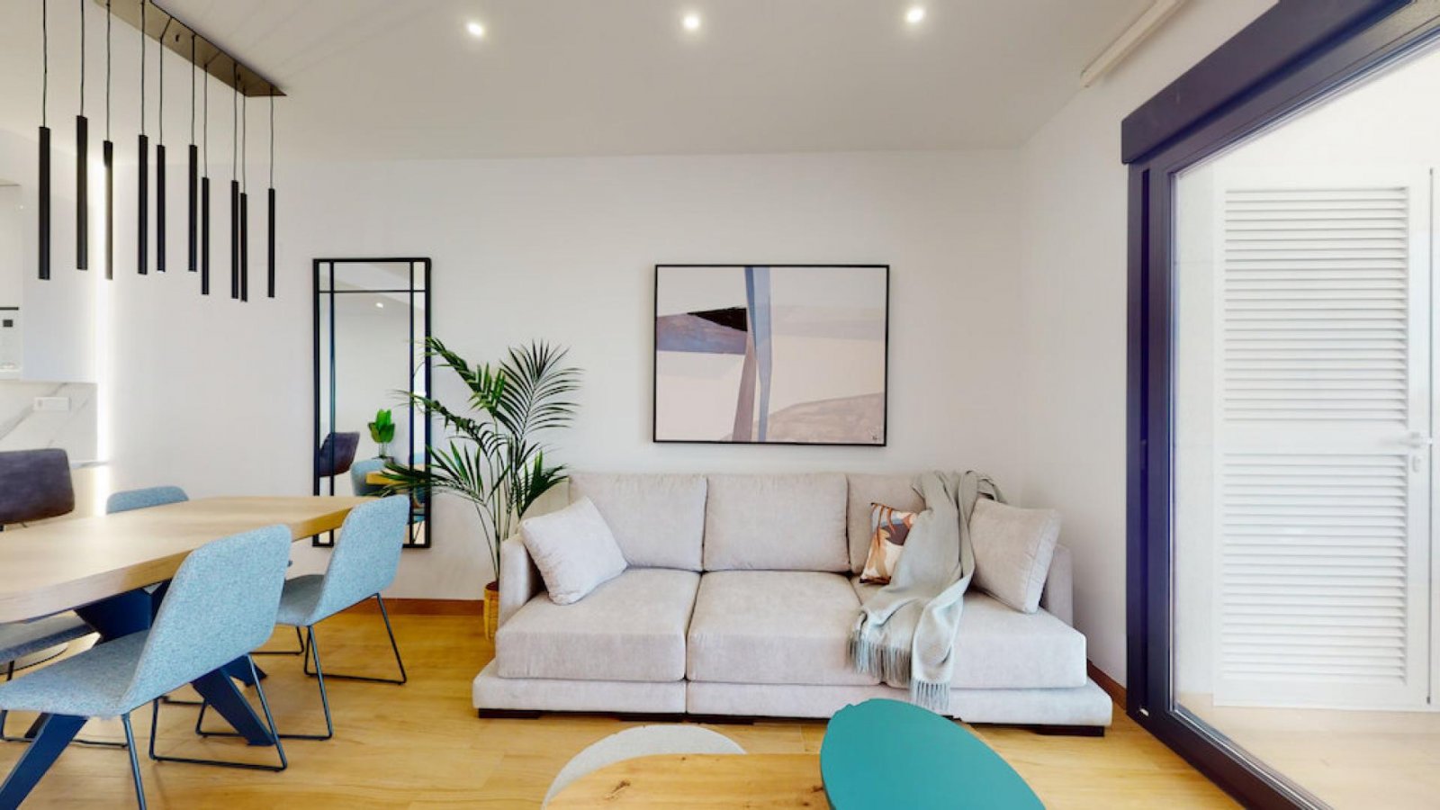 <p>Apartment with garden provided with 2 Bedrooms and 2 Bathrooms, communal swimming pool and optional underground parking space. </p><p>Modern apa...